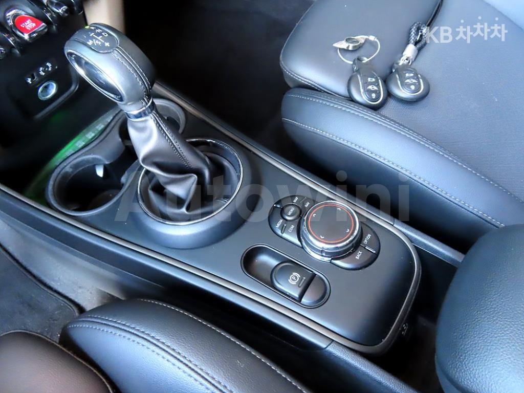 2018 MINI COOPER COUNTRYMAN 2.0 COOPER D ALL4 BASIC - 10