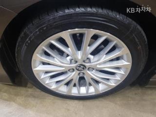 JTNB11HK6J3068218 2018 TOYOTA CAMRY 2.5-5