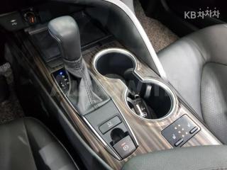 2018 TOYOTA CAMRY 2.5 - 9