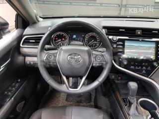 2018 TOYOTA CAMRY 2.5 - 12