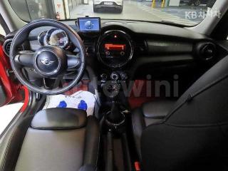 2015 MINI COOPER 5DOORS D 1.5 - 10