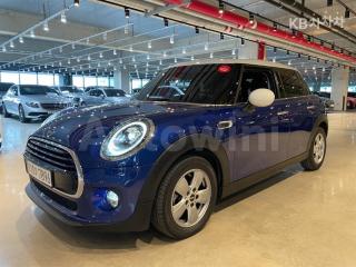 WMWXV3105KTE94485 2019 MINI COOPER 5DOORS D 1.5-1