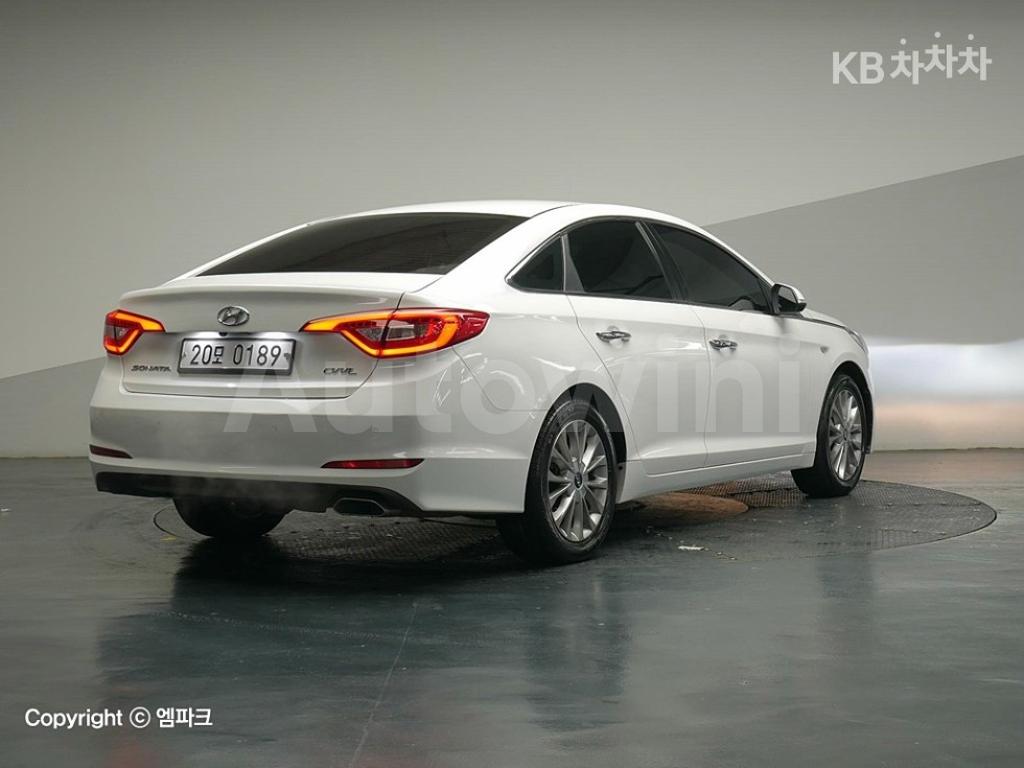 KMHE341CBGA231849 2016 HYUNDAI LF SONATA 2.0 SMART SPECIAL-3