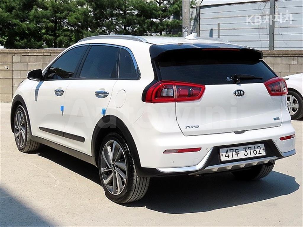 2018 KIA NIRO 1.6 PRESTIGE - 3