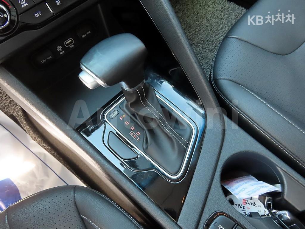 2018 KIA NIRO 1.6 PRESTIGE - 11