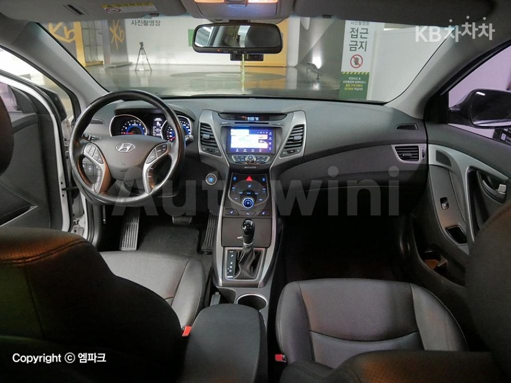 2016 HYUNDAI  AVANTE ELANTRA 1.6 GDI MORDERN BASIC - 7