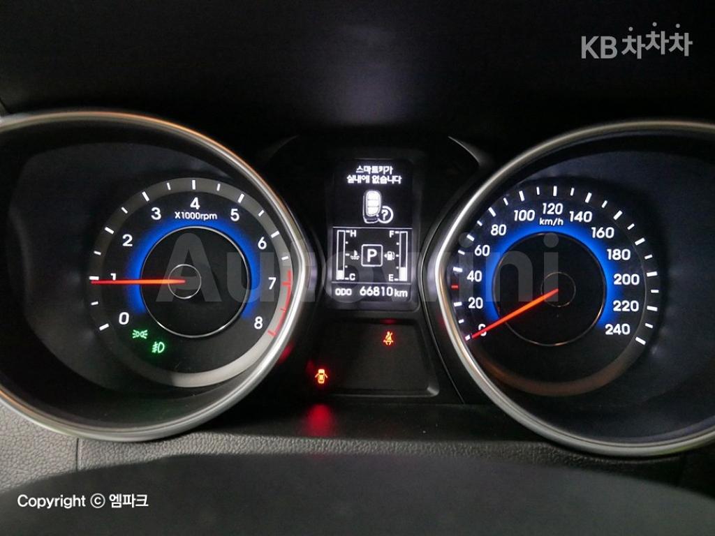 KMHDG41DBGU488159 2016 HYUNDAI  AVANTE ELANTRA 1.6 GDI MORDERN BASIC-4