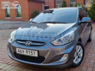 KMHCT41BEHU275640 2017 HYUNDAI ACCENT  1.4 VVT MORDERN-0