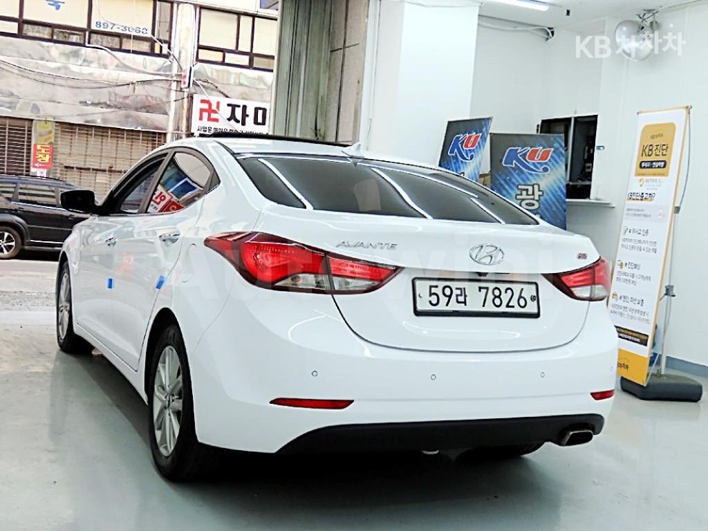 KMHDG41DBGU564252 2016 HYUNDAI  AVANTE ELANTRA 1.6 GDI MORDERN BASIC-3