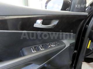 2015 KIA  SORENTO DIESEL 2.0 2WD NOBLESSE - 12