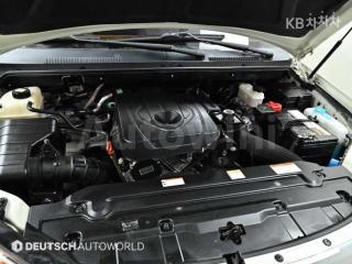 KPBKJ2AE1HP115206 2017 SSANGYONG KORANDO TURISMO 9 SEATS 4WD TX-5
