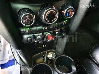 2015 MINI COOPER 5DOORS D 1.5 미드트림 - 13