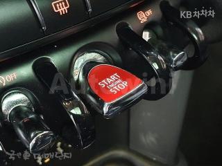 2015 MINI COOPER 5DOORS D 1.5 미드트림 - 15