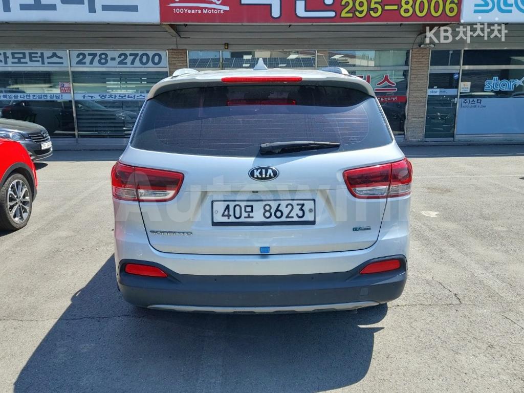 KNAPH81BBFA007047 2015 KIA  SORENTO DIESEL 2.2 2WD NOBLESSE-3