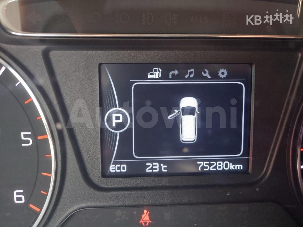 KNAPH81BBFA007047 2015 KIA  SORENTO DIESEL 2.2 2WD NOBLESSE-4