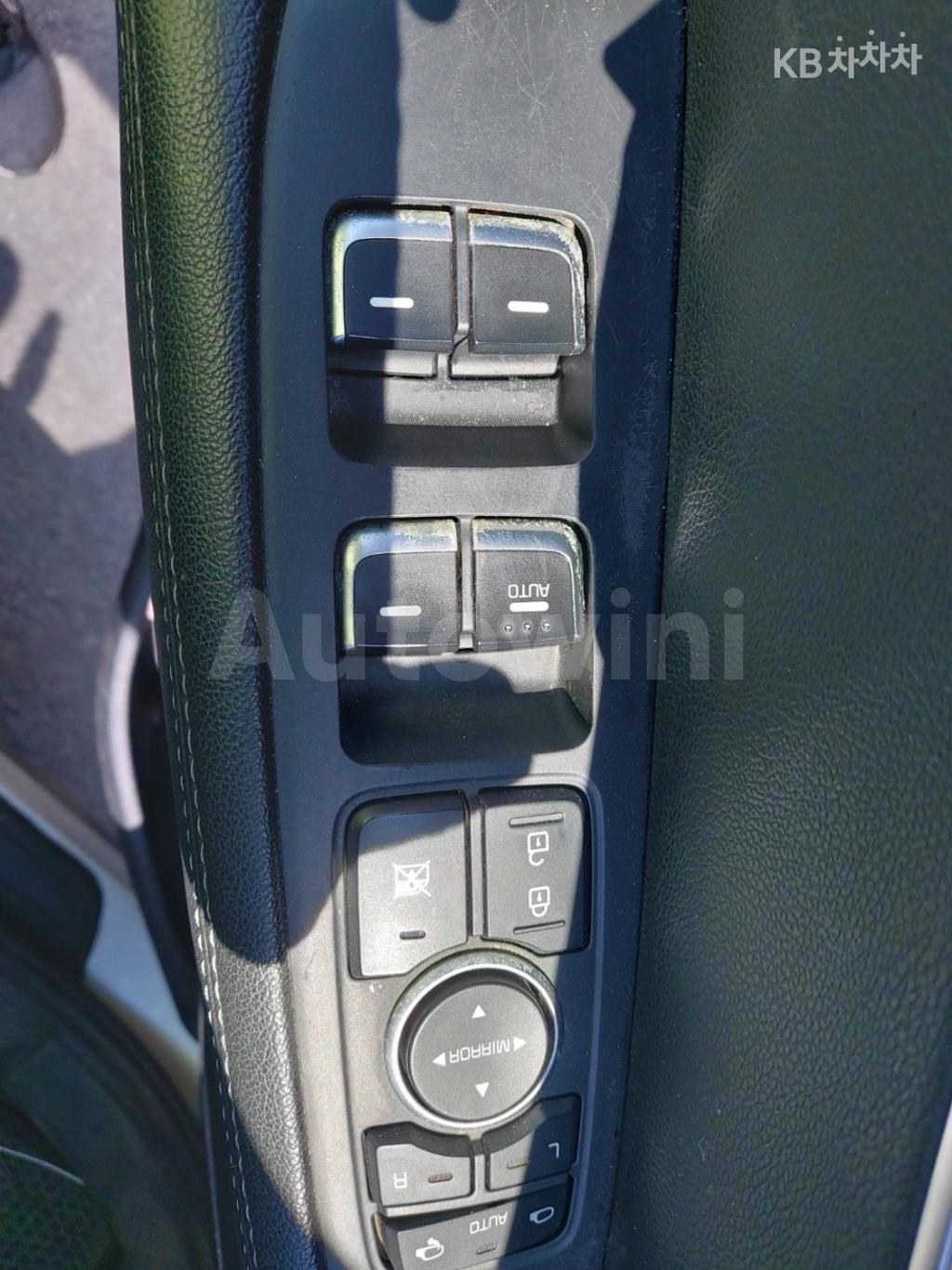 KNAPH81BBFA007047 2015 KIA  SORENTO DIESEL 2.2 2WD NOBLESSE-5