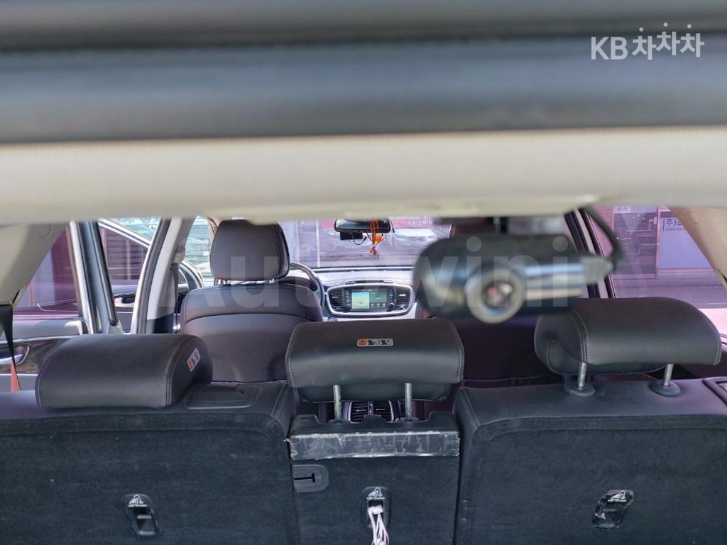 2015 KIA  SORENTO DIESEL 2.2 2WD NOBLESSE - 18