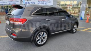 KNAPS81BBFA049625 2015 KIA  SORENTO DIESEL 2.0 2WD PRESTIGE-5