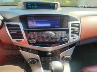 2010 GM DAEWOO (CHEVROLET) LACETTI PREMIERE 1.6 SX ADVANCED - 9