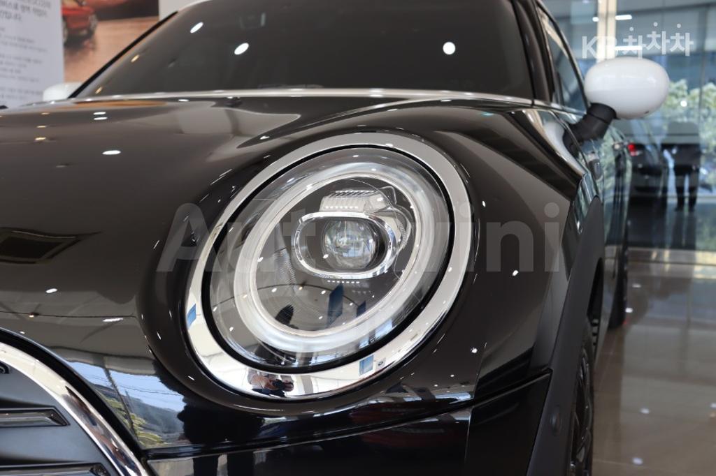 2021 MINI COOPER CLUBMAN 2.0 COOPER D HIGH TRIM - 20