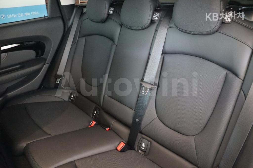 2021 MINI COOPER CLUBMAN 2.0 COOPER D HIGH TRIM - 13