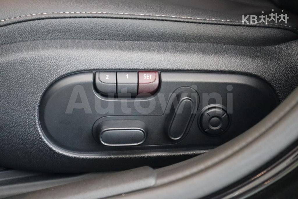 2021 MINI COOPER CLUBMAN 2.0 COOPER D HIGH TRIM - 18