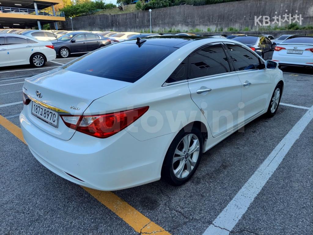 2011 HYUNDAI YF SONATA Y20 TOP 와인SPECIAL - 16