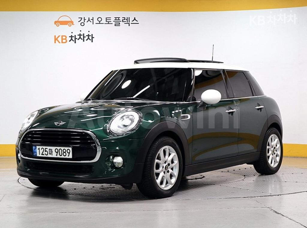 WMWXU1100J2H04115 2018 MINI COOPER 5DOORS 1.5 HIGH트림-0