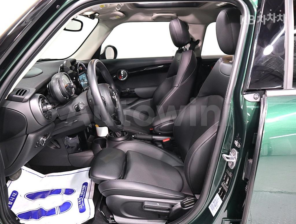 2018 MINI COOPER 5DOORS 1.5 HIGH트림 - 9
