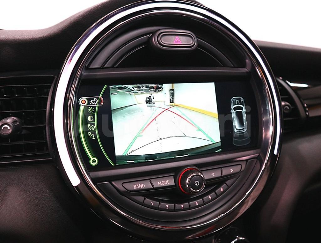 2018 MINI COOPER 5DOORS 1.5 HIGH트림 - 12