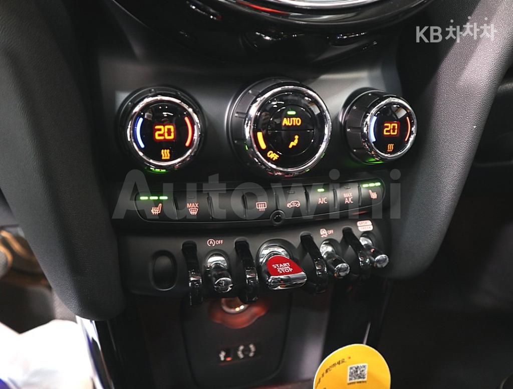 2018 MINI COOPER 5DOORS 1.5 HIGH트림 - 13