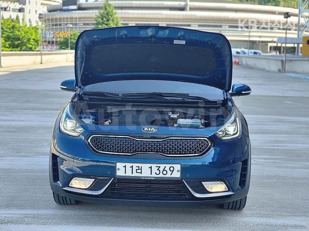 2018 KIA NIRO 1.6 NOBLESSE - 11