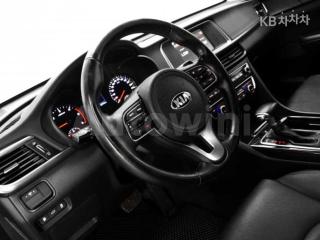 2016 KIA K5 2ND GEN OPTIMA 1.7 DIESEL MX PRESTIGE - 16
