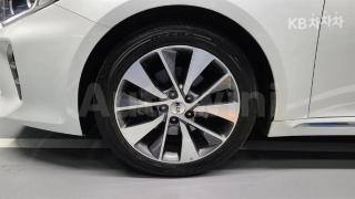 2016 KIA K5 2ND GEN OPTIMA 1.7 DIESEL SX PRESTIGE - 10