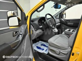 2019 HYUNDAI  GRAND STAREX 어린이버스 15 SEATS - 11