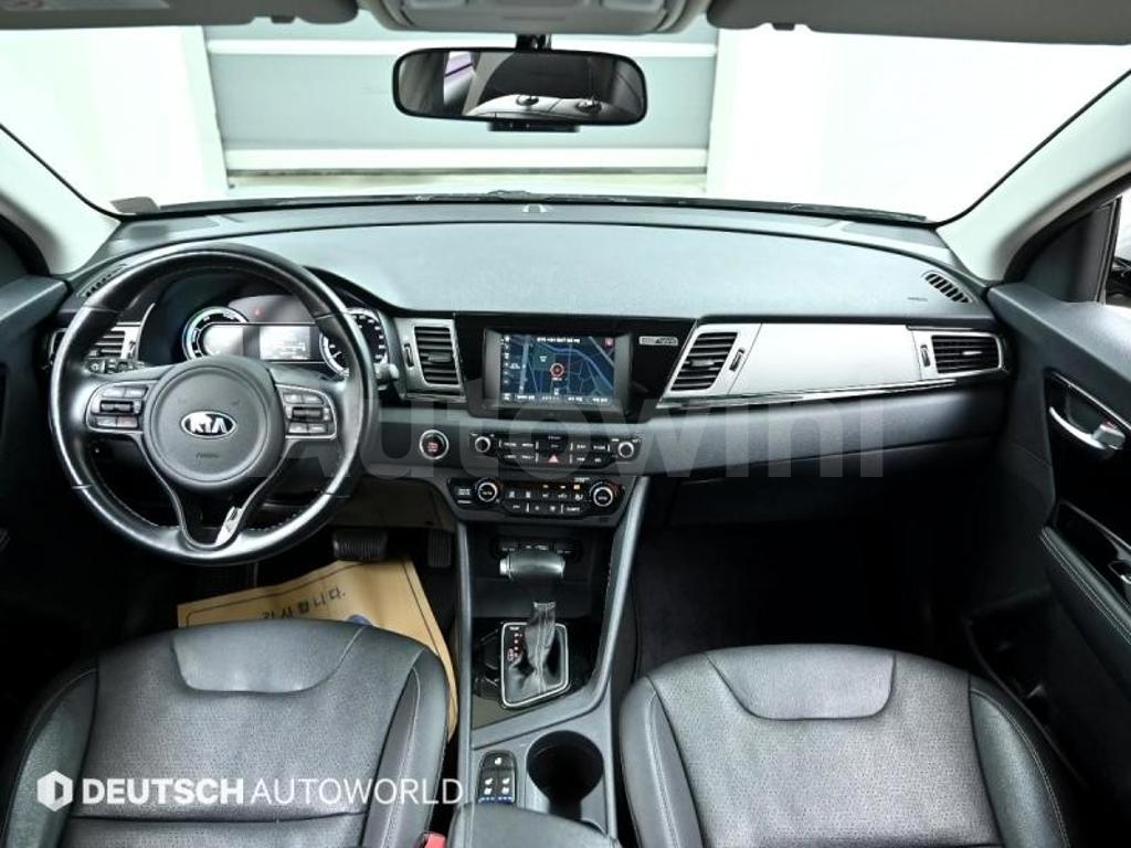 KNACB81CGHA021341 2017 KIA NIRO 1.6 PRESTIGE-5
