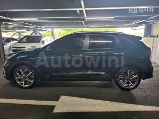 2020 KIA  NIRO 1.6 HEV NOBLESSE SPECIAL - 18