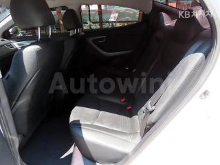 KMHDG41DBGU522052 2016 HYUNDAI  AVANTE ELANTRA 1.6 GDI SMART 튜익스EDITIONL-5