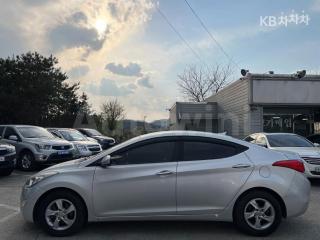 2014 HYUNDAI AVANTE MD ELANTRA M16 GDI LUXURY - 8