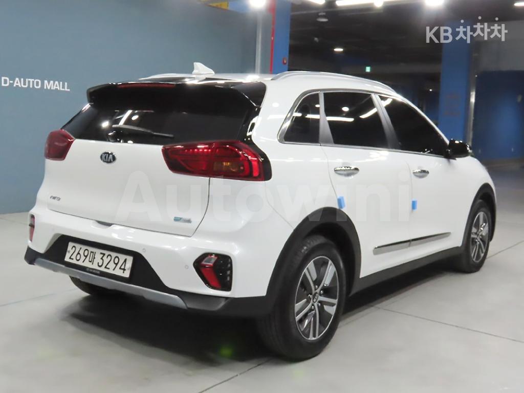KNACB81CGLA405315 2020 KIA  NIRO 1.6 HEV PRESTIGE-3