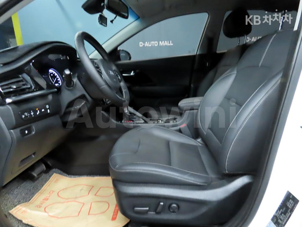 KNACB81CGLA405315 2020 KIA  NIRO 1.6 HEV PRESTIGE-5