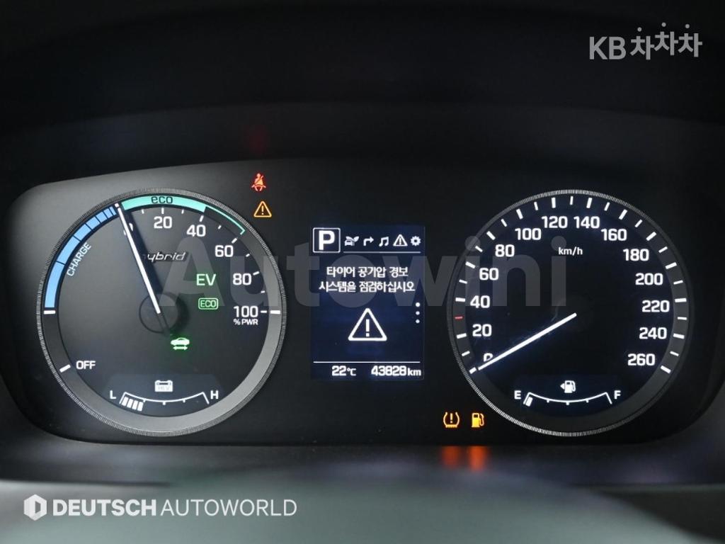 2017 HYUNDAI LF SONATA HYBRID 2.0 HEV PREMIUM - 8