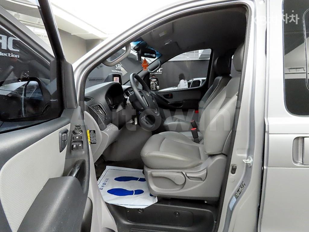 2017 HYUNDAI GRAND STAREX H-1 캠핑카 - 11