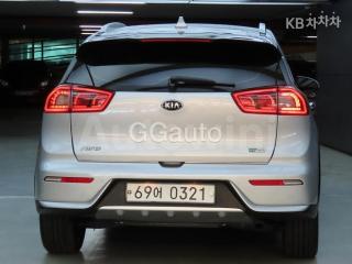KNACC81CGHA025043 2017 KIA NIRO 1.6 NOBLESSE-2