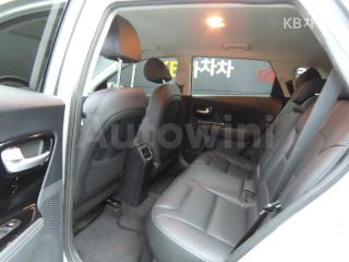 KNACC81CGHA025043 2017 KIA NIRO 1.6 NOBLESSE-5