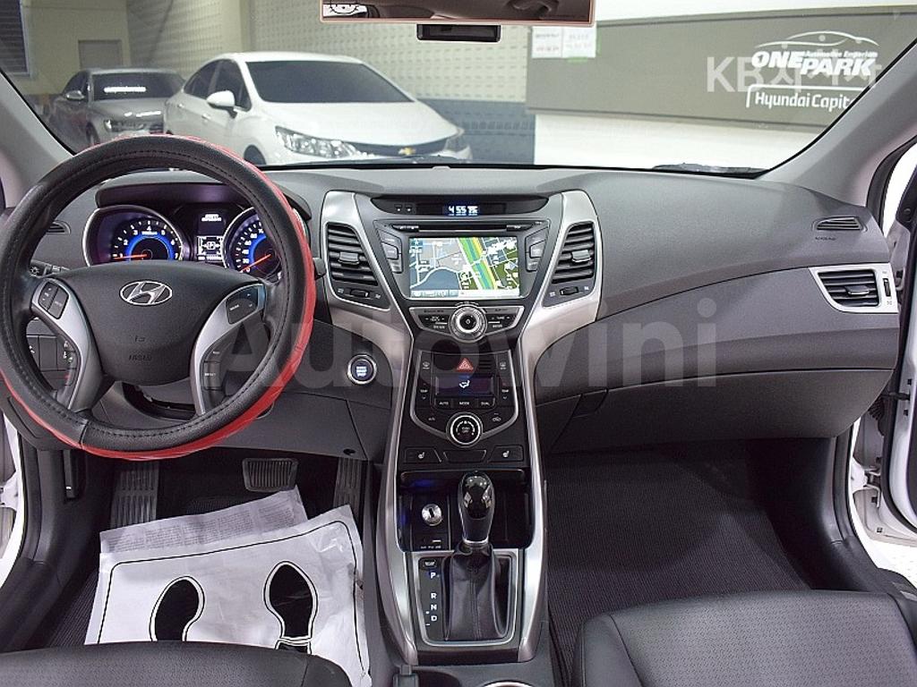 2016 HYUNDAI  AVANTE ELANTRA 1.6 GDI MORDERN BASIC - 7