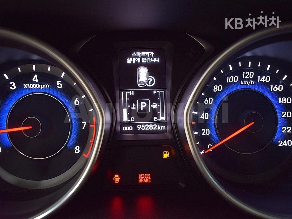 KMHDG41DBGU542506 2016 HYUNDAI  AVANTE ELANTRA 1.6 GDI MORDERN BASIC-4