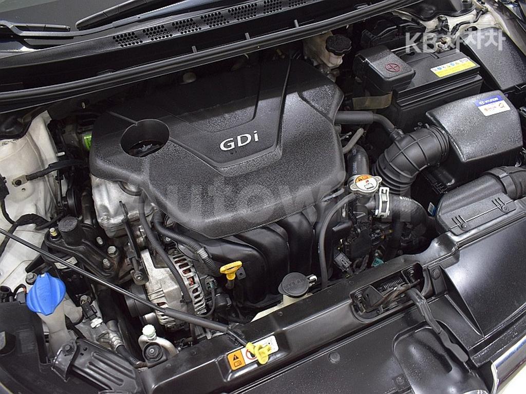 KMHDG41DBGU542506 2016 HYUNDAI  AVANTE ELANTRA 1.6 GDI MORDERN BASIC-5
