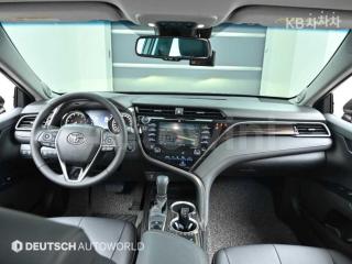 2019 TOYOTA CAMRY 2.5 XLE - 7