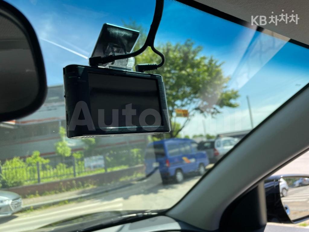 2021 KIA  NIRO 1.6 HEV PRESTIGE - 11